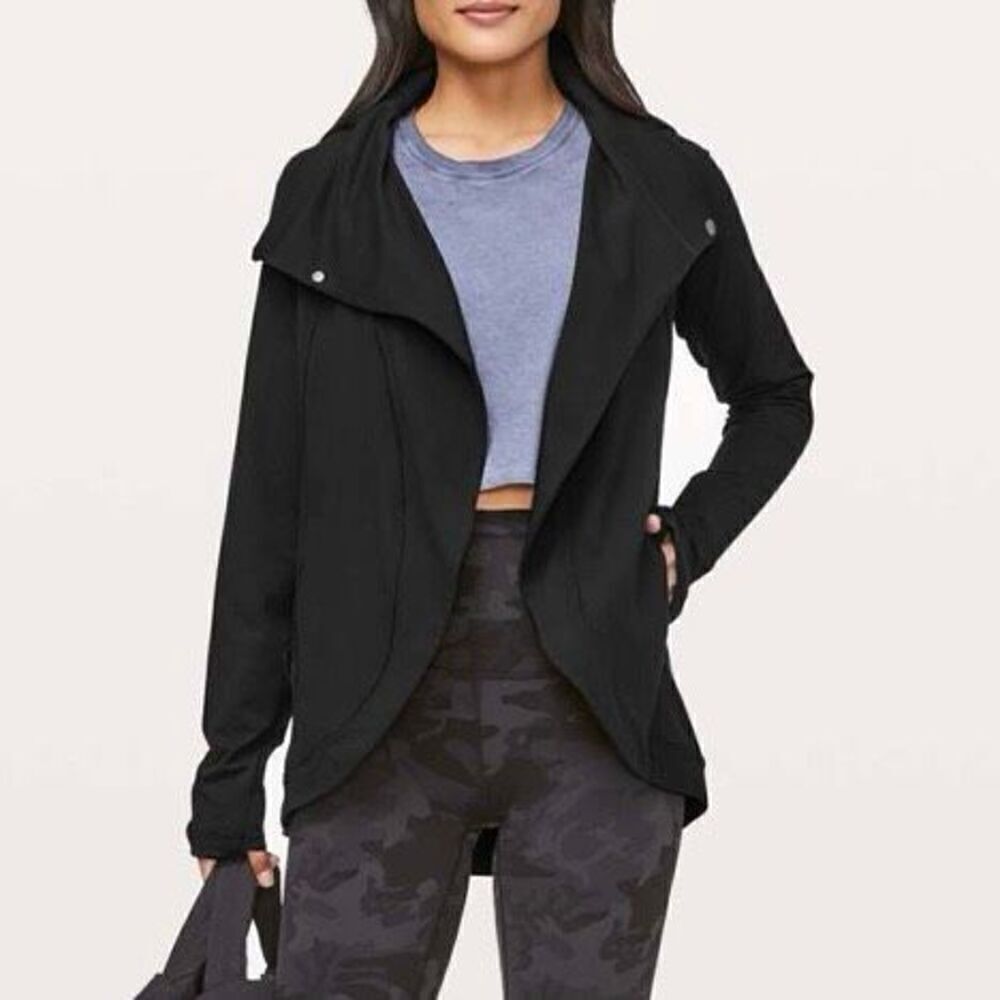 Lululemon Black Rulu Rally Wrap 4